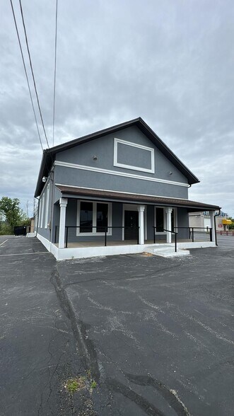 Primary Photo Of 4915 N Dixie Dr, Dayton Convenience Store For Sale