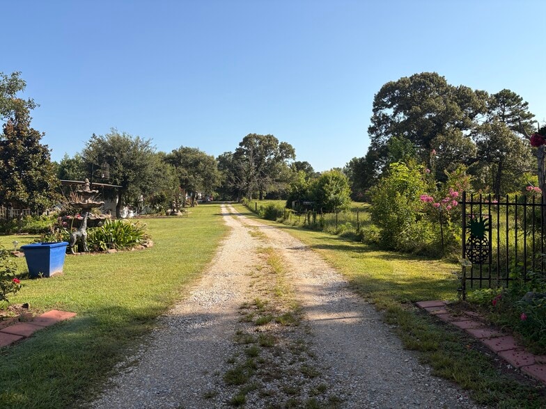More Photos Of 143 Key Largo Ln, Lufkin Manufactured Housing Mobile Home Park For Sale
