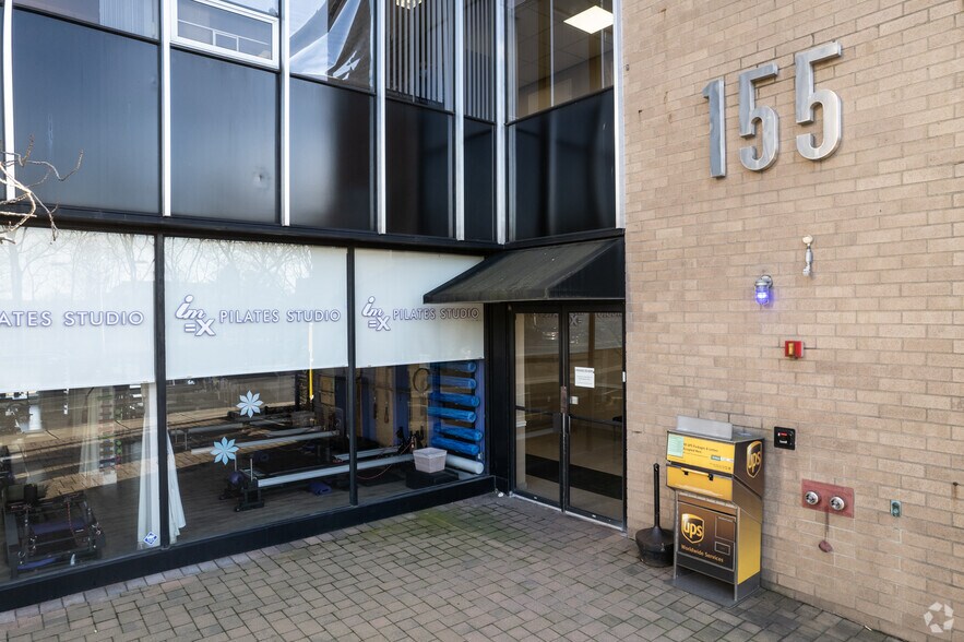 More Photos Of 155 N Dean St, Englewood Office For Lease