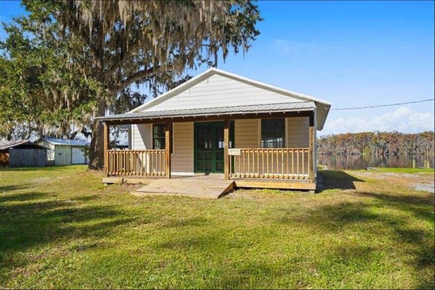 More Photos Of 13555 County Road 13 N, Saint Augustine Specialty For Lease