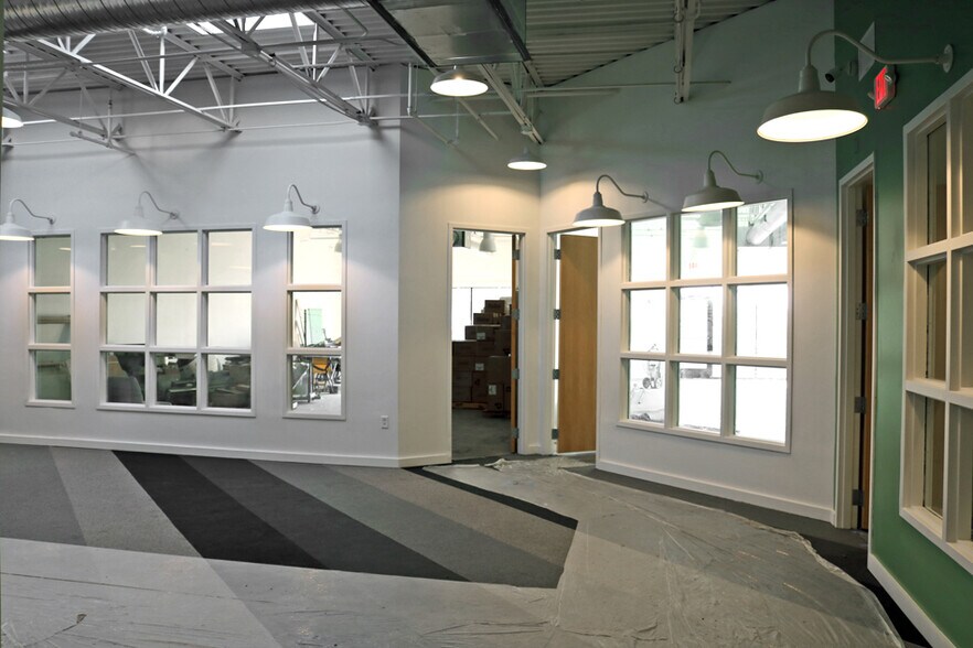 More Photos Of 455 Salem Pl, Fairview Heights Storefront Retail Office For Lease