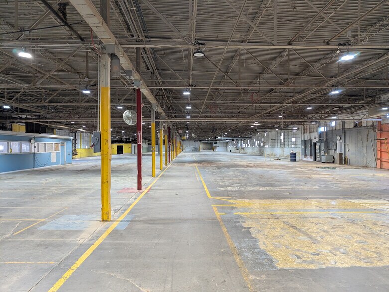 More Photos Of 200 N Galveston St, Cherryvale Industrial For Sale