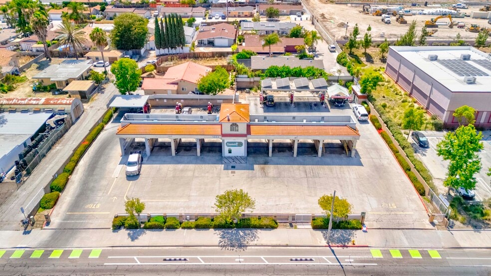 More Photos Of 1352 N Santa Fe Ave, Vista Carwash For Sale