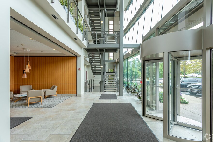 More Photos Of 2723 S State St, Ann Arbor Coworking Space