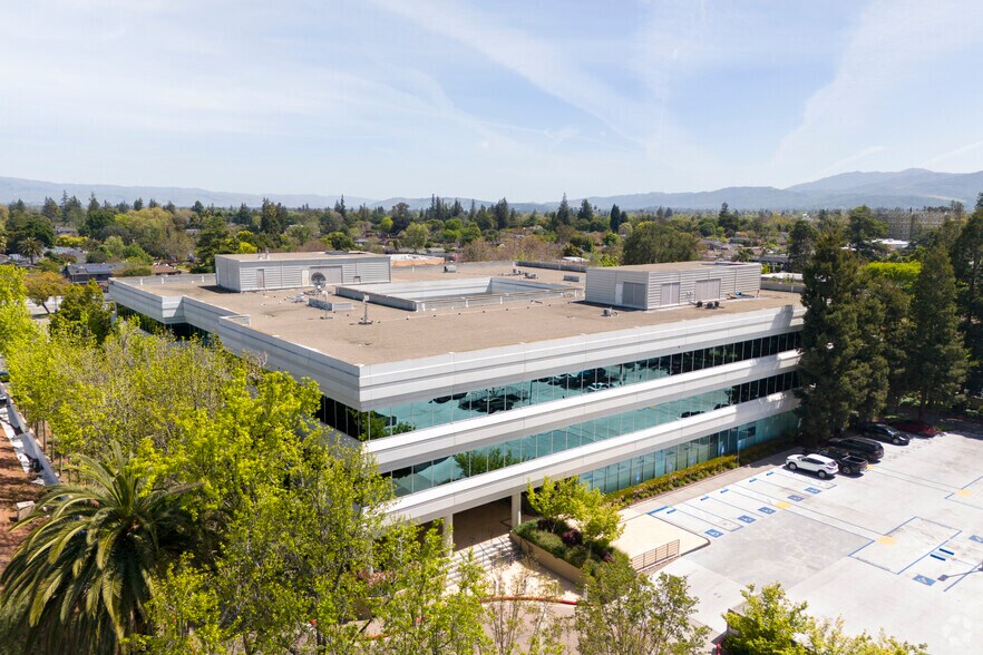 More Photos Of 2105 S Bascom Ave, Campbell Medical For Lease