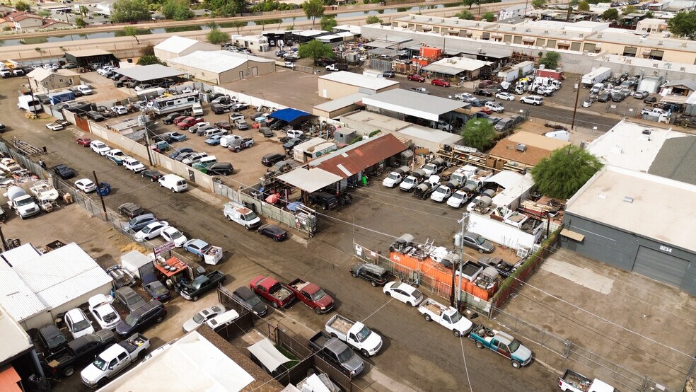 More Photos Of 9232 N 11th Ave, Phoenix Warehouse For Sale