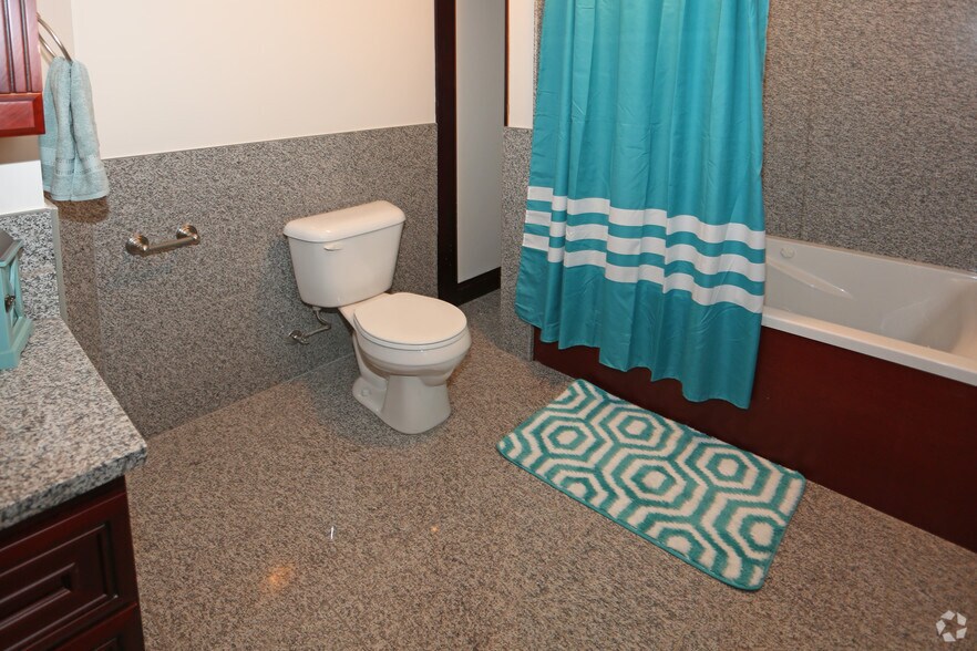 More Photos Of 1014-1024 Locust St, Saint Louis Apartments For Sale