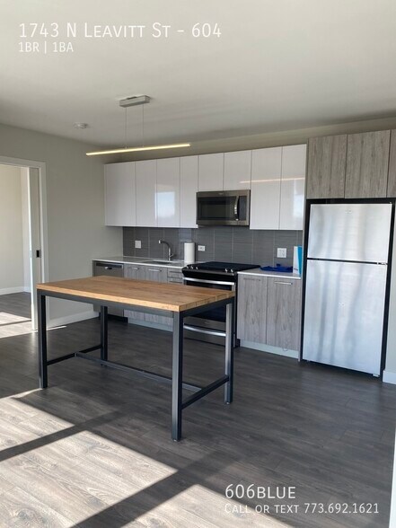 More Photos Of 1767 N Milwaukee Ave, Chicago Apartments For Lease