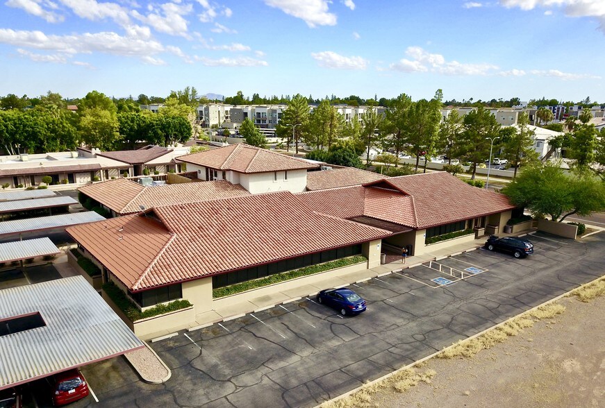 More Photos Of 4625 S Lakeshore Dr, Tempe Office For Lease