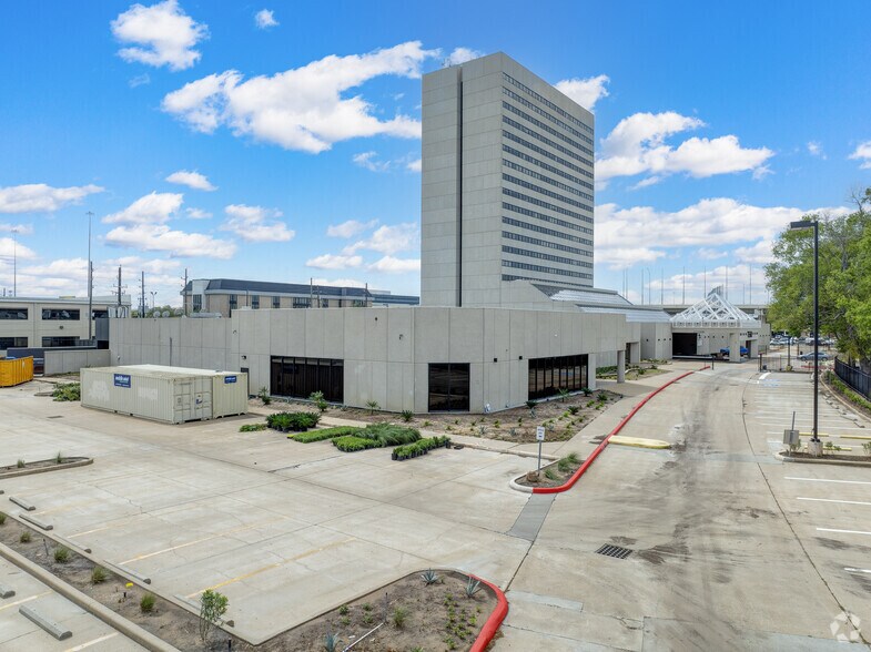 More Photos Of 14703 Park Row, Houston Apartments For Lease