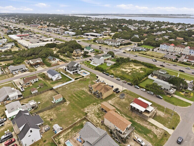 More Photos Of 3207 Briggs St, Kill Devil Hills Apartments For Sale