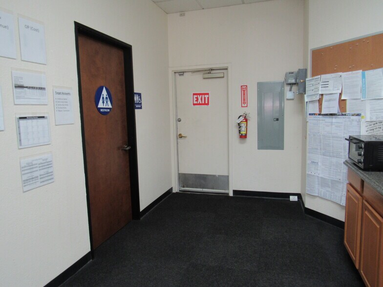 More Photos Of 4767 Lafayette St, Santa Clara Unknown For Lease