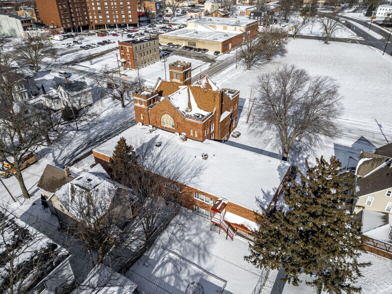 More Photos Of 1203 3rd Ave, Rockford Religious Facility For Sale