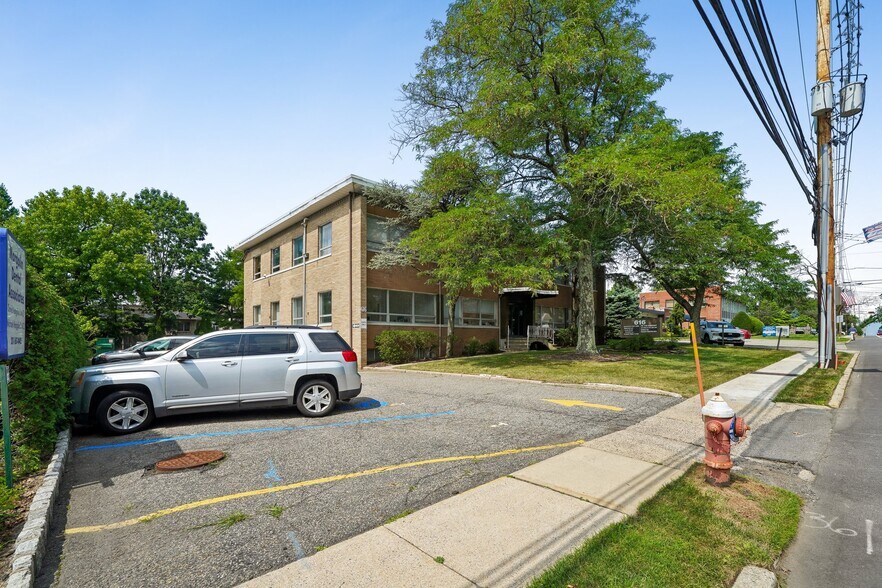 More Photos Of 616 E Palisade Ave, Englewood Cliffs Office For Sale
