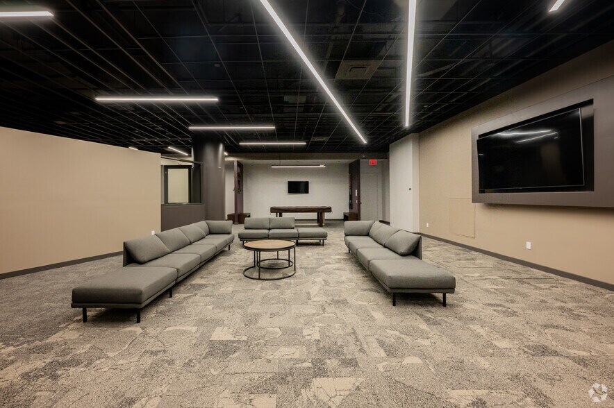 More Photos Of 2728 Thomson Ave, Long Island City Apartments For Sale