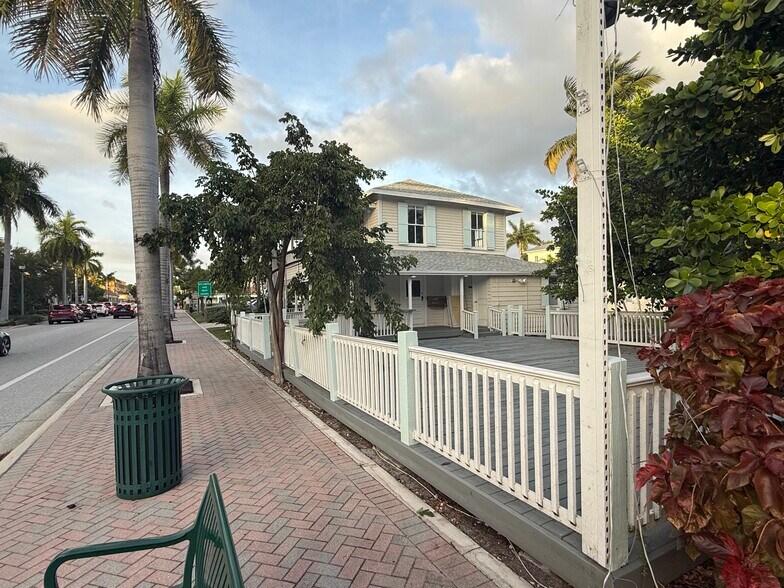 More Photos Of 85 SE 6th Ave, Delray Beach Restaurant For Lease