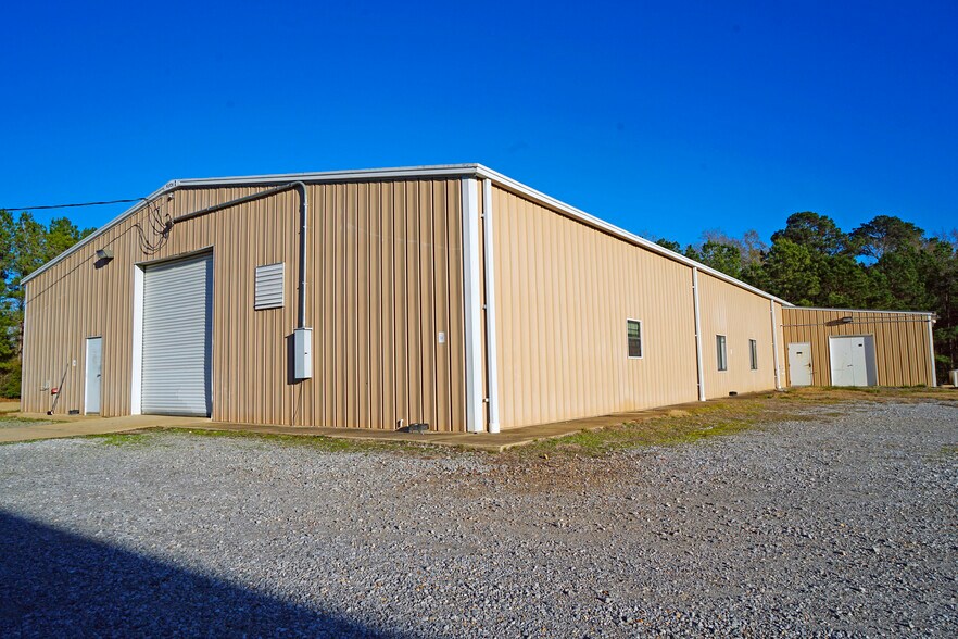 More Photos Of 1138 US-82 Hwy, Fitzpatrick Industrial For Sale