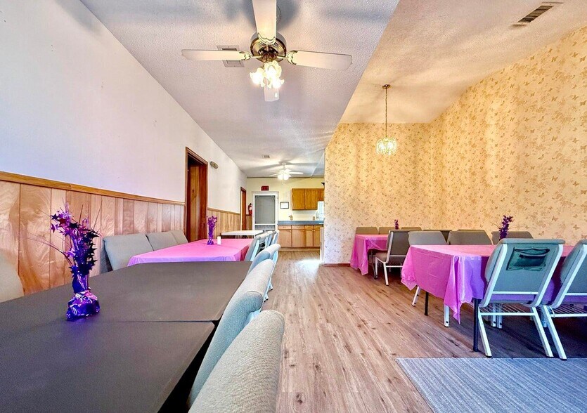 More Photos Of 101 Sesame St, Palatka Specialty For Sale