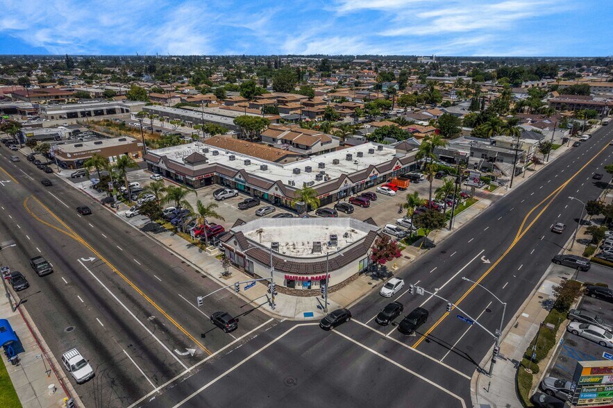 Primary Photo Of 15737-15751 Bellflower Blvd, Bellflower Unknown For Lease