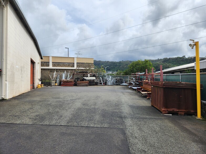 More Photos Of , Honolulu Office For Sale