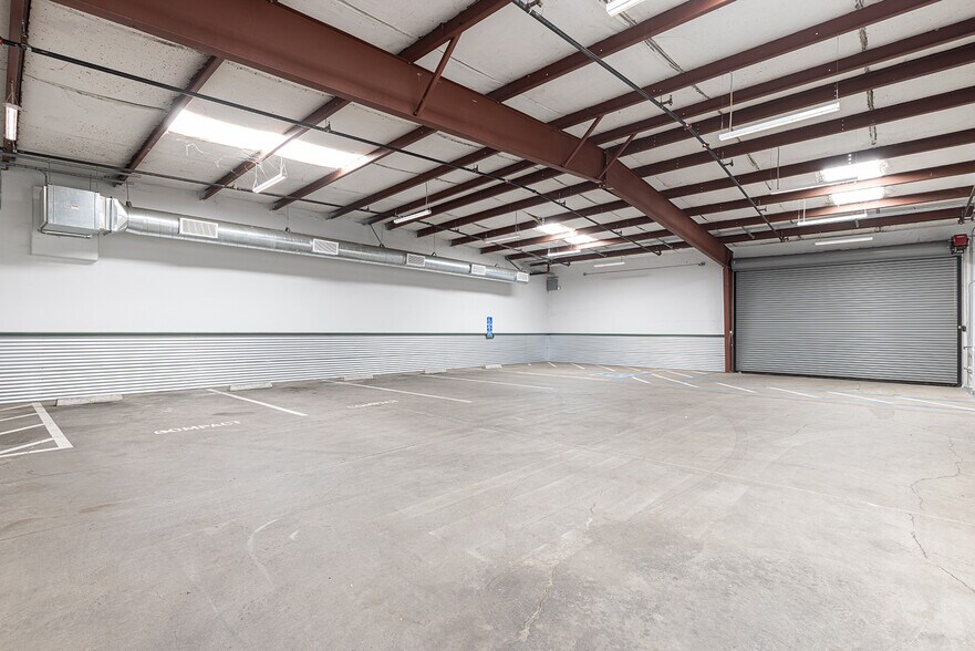 More Photos Of 4036 Montgomery Dr, Santa Rosa Warehouse For Lease