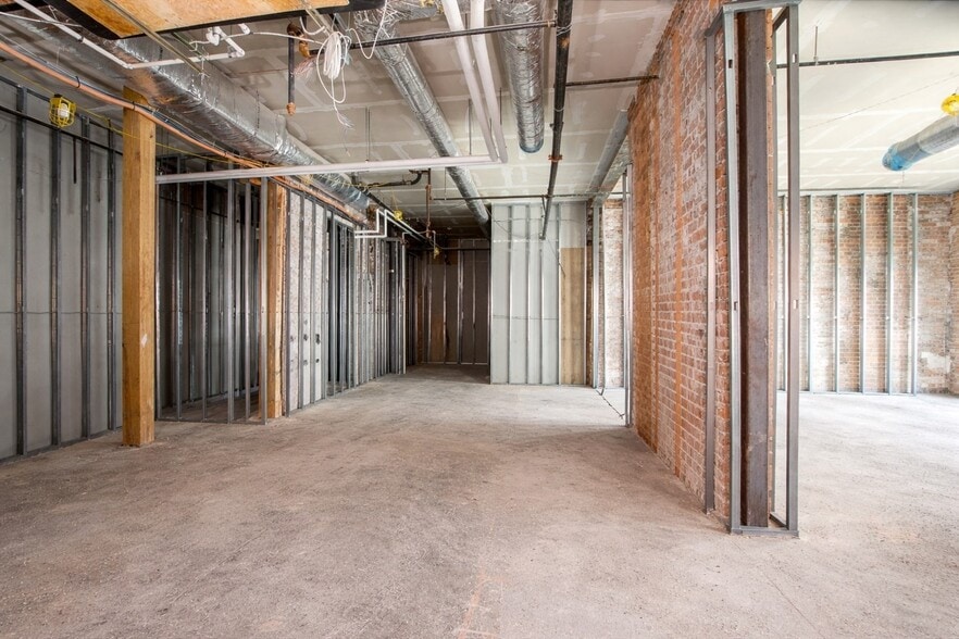 More Photos Of 1151 Robeson St, Fall River Medical For Sale