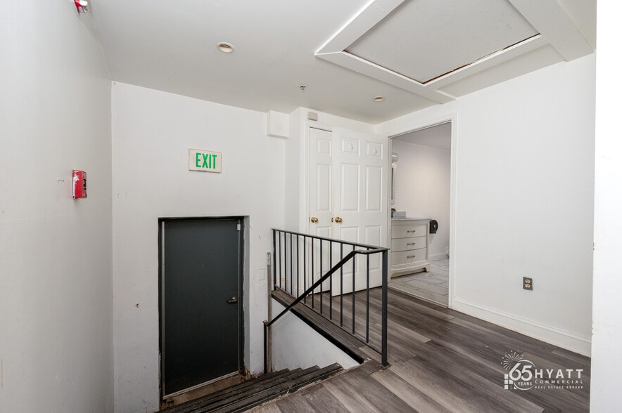More Photos Of 1214 N Charles St, Baltimore Apartments For Lease