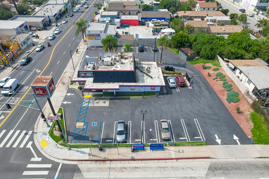 More Photos Of 4253 E Cesar E Chavez Ave, Los Angeles Fast Food For Sale