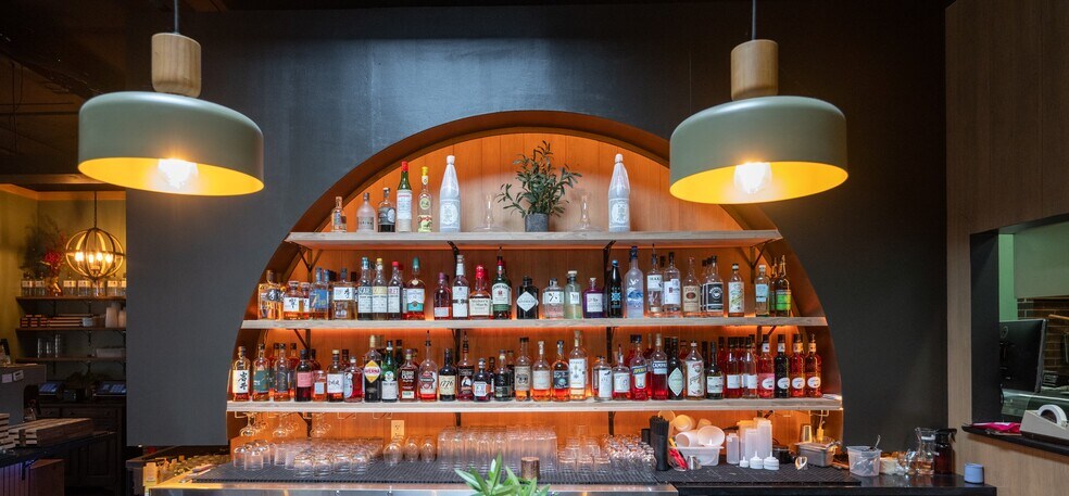 More Photos Of 1232 N State St, Bellingham Restaurant For Sale