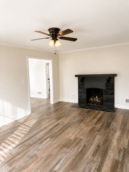 More Photos Of 1502 Tombras Ave, Chattanooga Office For Sale