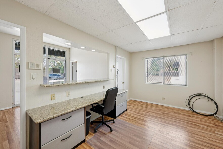 More Photos Of 2475-2487 Bluebell Dr, Santa Rosa Industrial For Sale