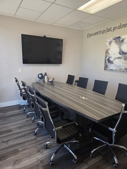 More Photos Of 5959 Mission Gorge Rd, San Diego Office For Sale