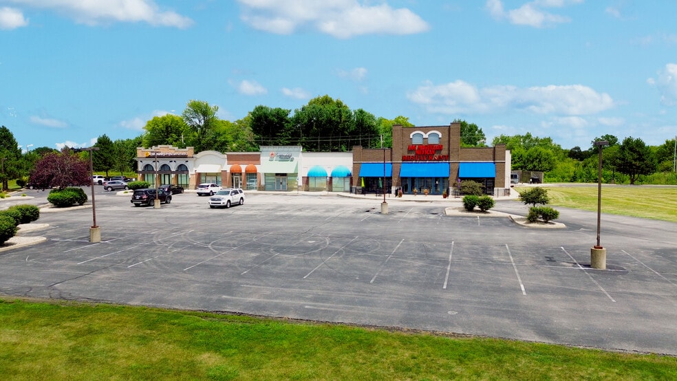 Primary Photo Of 1251 S Huntzinger Blvd, Pendleton Storefront For Lease