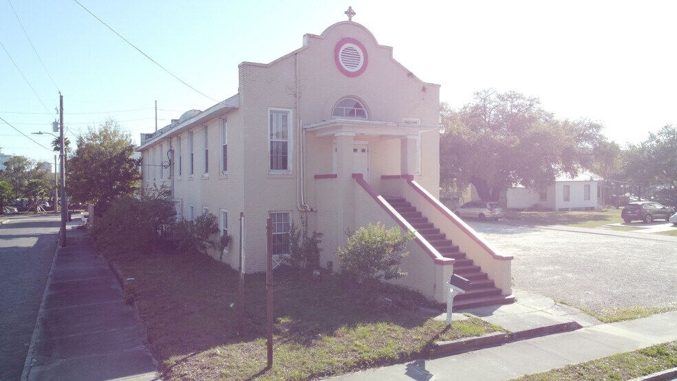 More Photos Of 953 E 11th Ave, Tampa Religious Facility For Sale