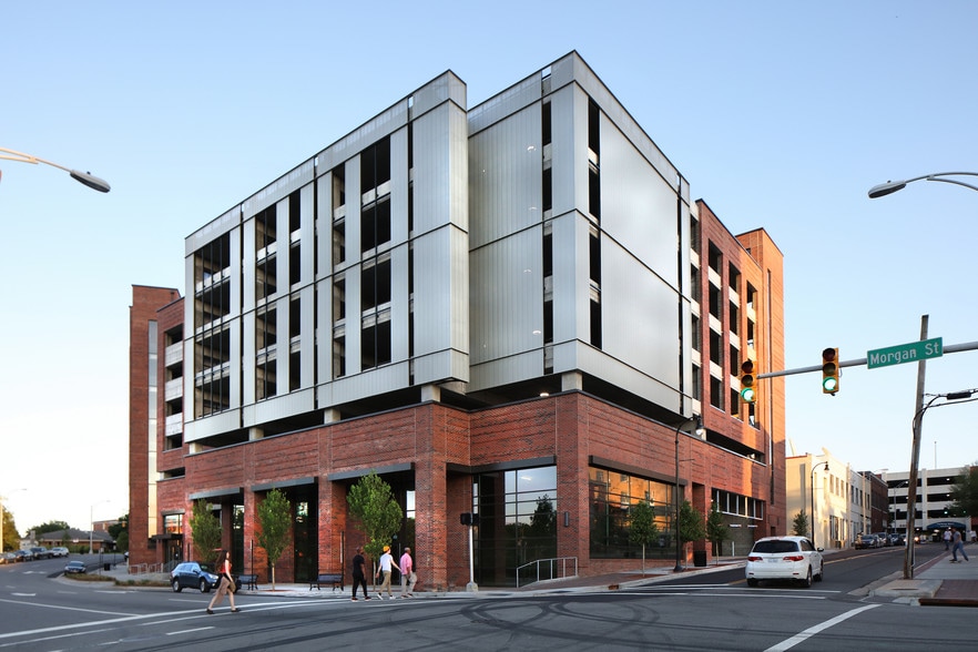 More Photos Of 105 W Morgan St, Durham Storefront Retail Office For Lease