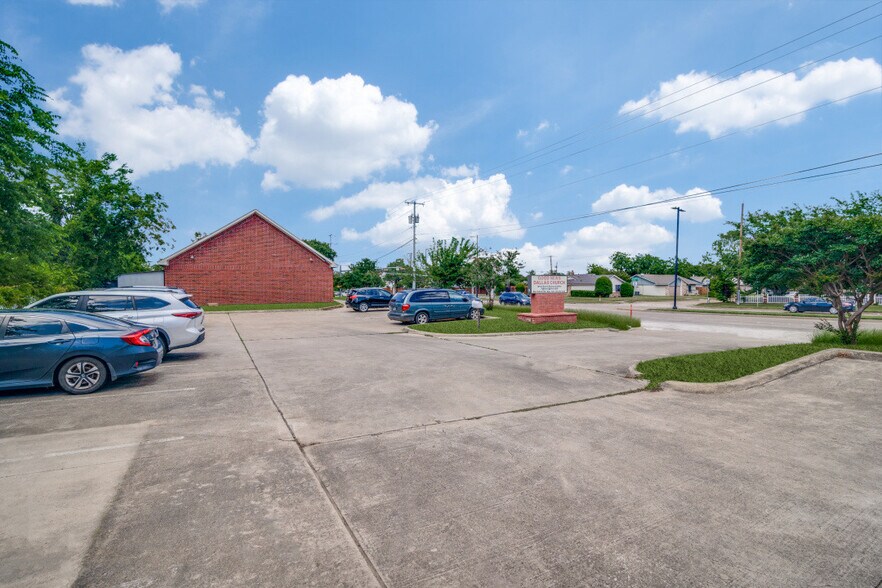 More Photos Of 1149 N Plano Rd, Garland Religious Facility For Sale