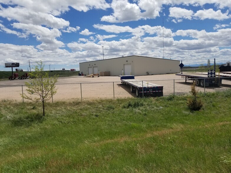 More Photos Of 6645 Swan Ct, Cheyenne Warehouse For Lease