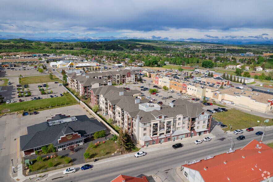 More Photos Of 505 Railway St W, Cochrane Apartments For Sale