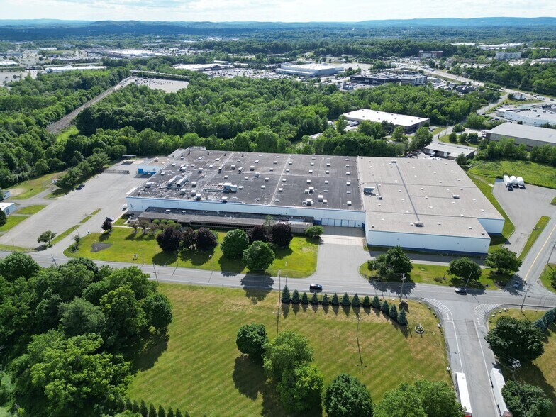 Primary Photo Of 95 Ballard Rd, Middletown Manufacturing For Lease