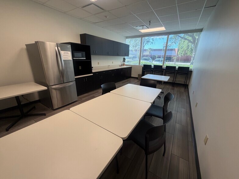 More Photos Of 5225 Tech Data Dr, Clearwater Office For Lease