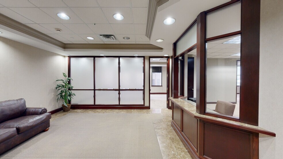 More Photos Of 451 Florida St & 450 Laurel St, Baton Rouge Unknown For Lease