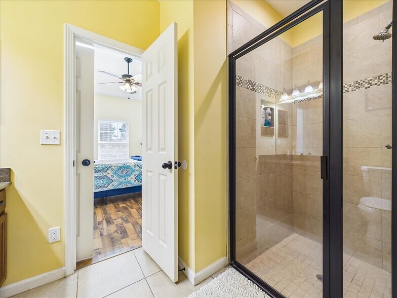 More Photos Of 100 Pilothouse Ct, Palatka Multifamily For Sale