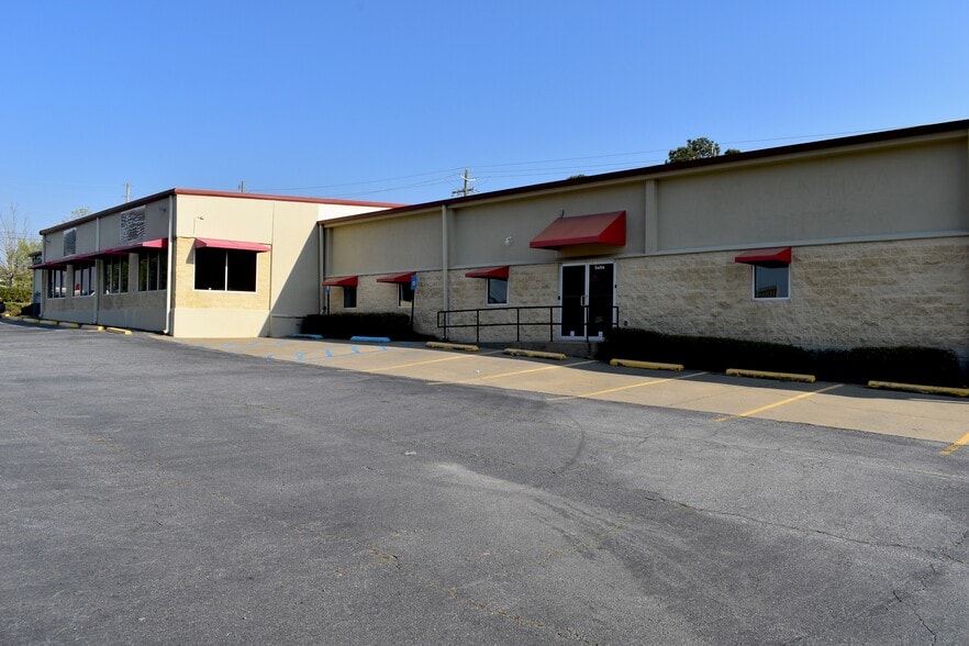 More Photos Of 3615 S Railroad St, Phenix City Medical For Lease