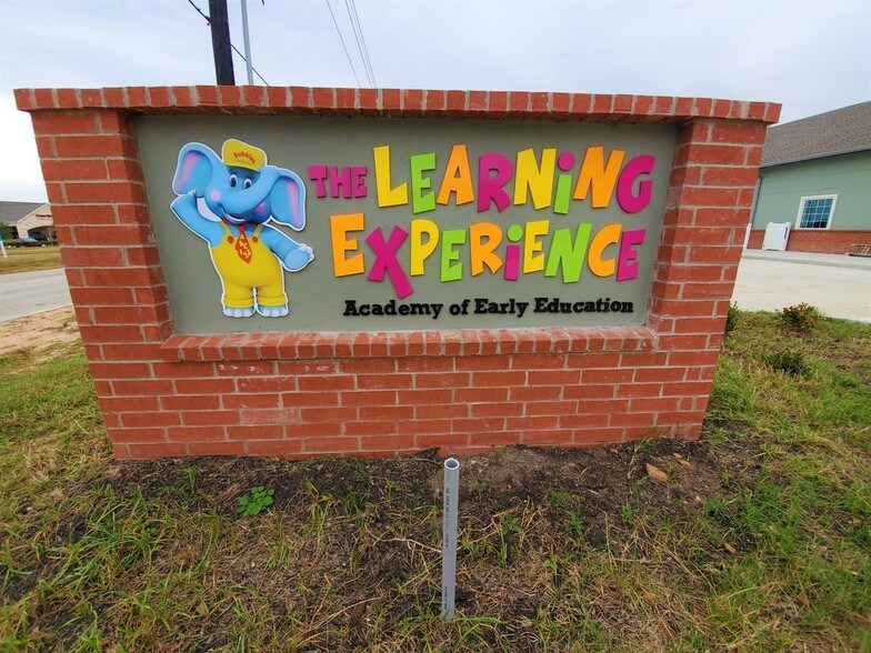 More Photos Of 17997 Shaw Rd, Cypress Daycare Center For Sale