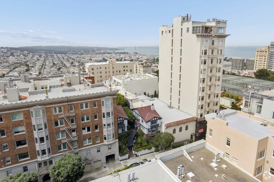 More Photos Of 2115-2129 Hyde St, San Francisco Apartments For Sale