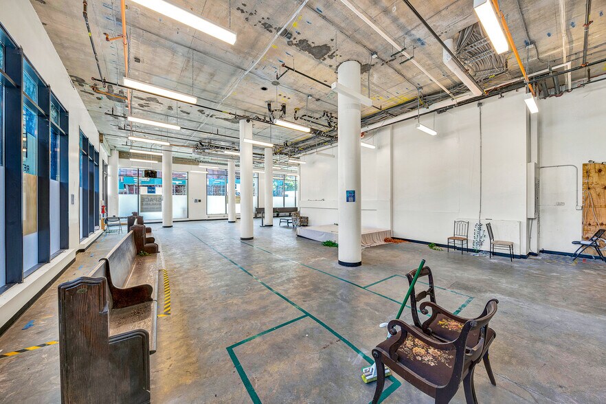 More Photos Of 441 4th Ave, Brooklyn Apartments For Lease