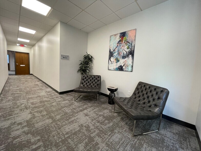 More Photos Of 3739 National Dr, Raleigh Office For Lease