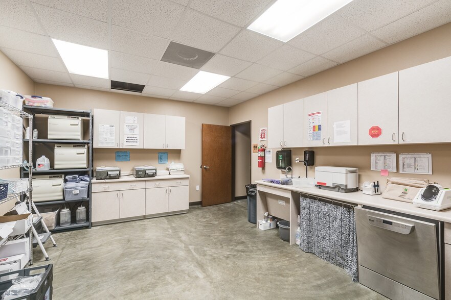 More Photos Of 23750 FM 1314 Rd, Porter Office For Sale