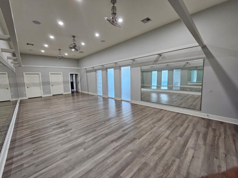 More Photos Of 3624 FM 2920 Rd, Spring Freestanding For Lease