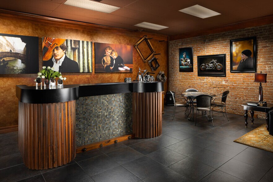 More Photos Of 817 S Higgins Ave, Missoula Storefront Retail Office For Lease